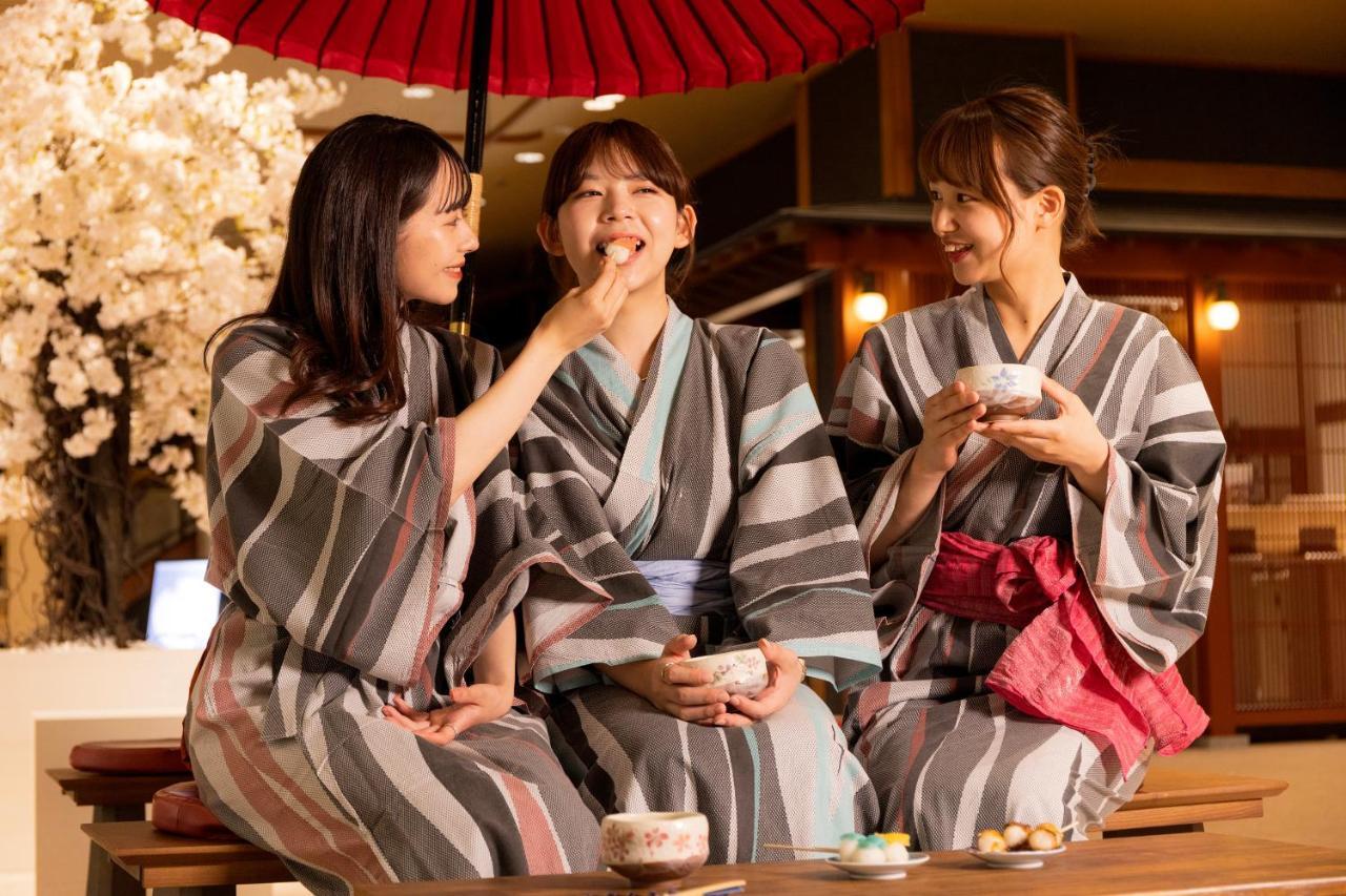 Yamanakaonsen Ohanami Kyubei Kaga  Εξωτερικό φωτογραφία