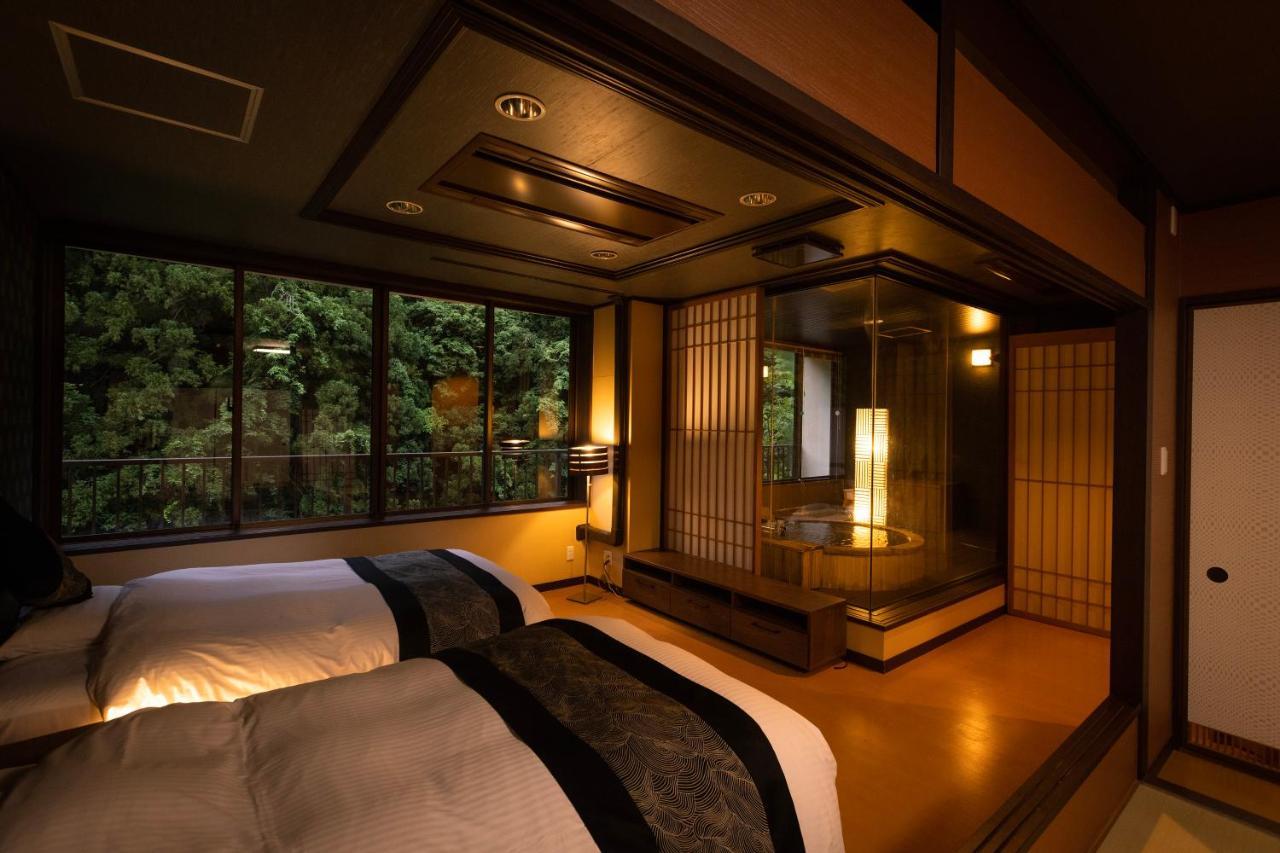 Yamanakaonsen Ohanami Kyubei Kaga  Εξωτερικό φωτογραφία