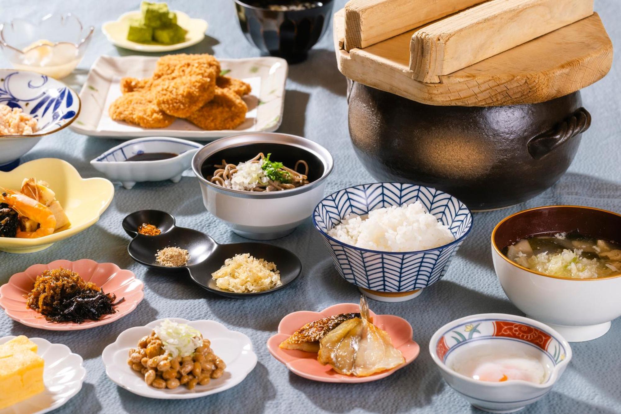 Yamanakaonsen Ohanami Kyubei Kaga  Εξωτερικό φωτογραφία